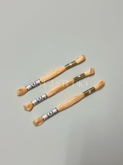 日本原裝進口COSMO 25番繡線 [色號140-214] 區間3