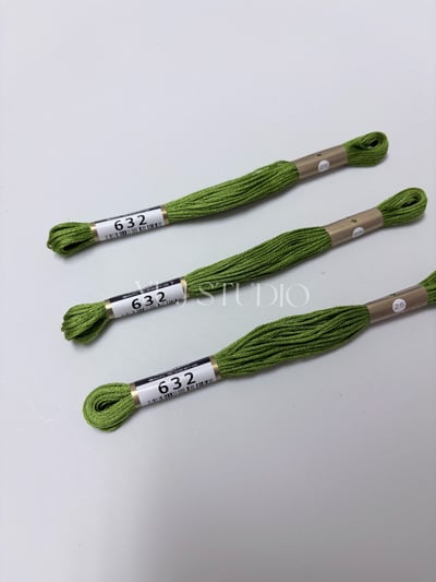 日本原裝進口COSMO 25番繡線 [色號601-711] 區間5