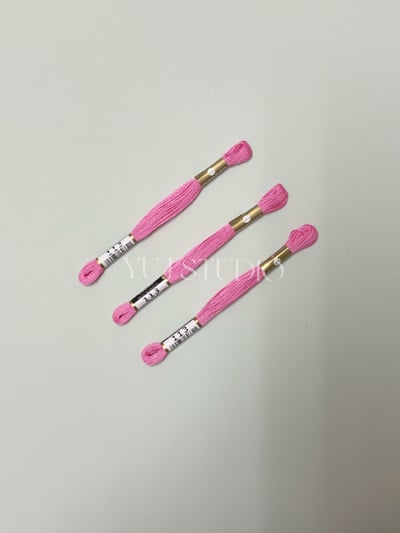 日本原裝進口COSMO 25番繡線 [色號100-129] 區間13
