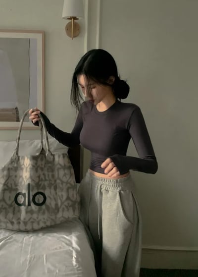 正韓春夏透氣（包色優惠） 寧寧T自帶沙漏腰 +薄長正肩3