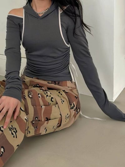 IYKYK 2件式 連帽抽繩背心+百搭長T組合2