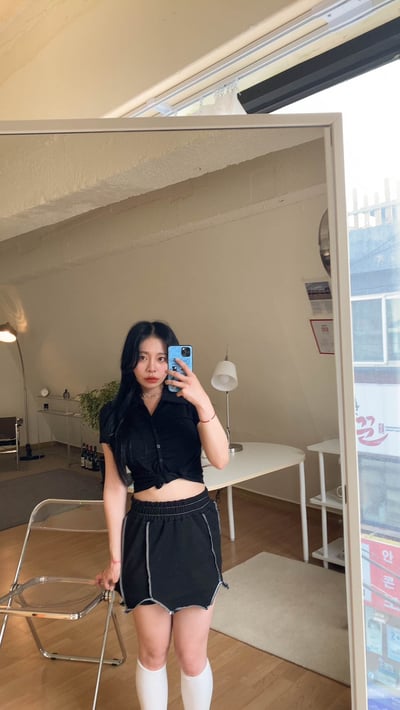 新沙洞小姐姐 抓皺日常 排釦開衫13