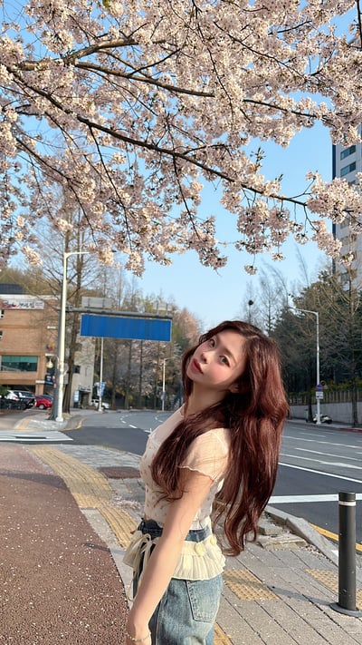 拼接網紗 小花T 滾邊蕾絲4