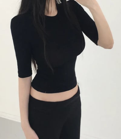 正韓（包色優惠）AI自帶沙漏腰 正肩 karina.寧寧 5分袖15