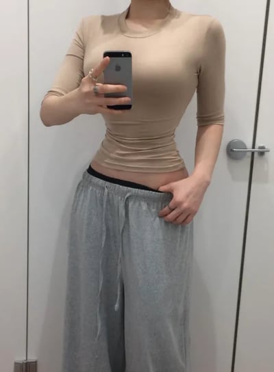 正韓（包色優惠）AI自帶沙漏腰 正肩 karina.寧寧 5分袖10