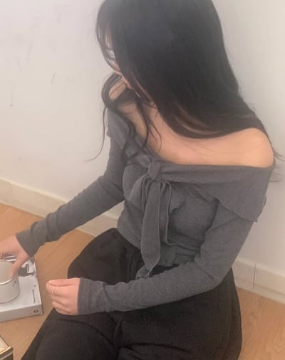 大翻領綁帶 平口斜肩 春裝3