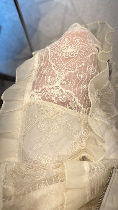 K 浪漫蕾絲洋 (宮廷感精緻蕾絲)3