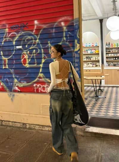 背後綁帶彈性T10