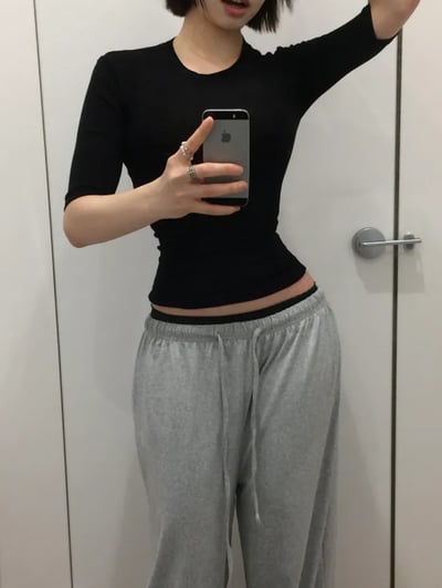 正韓（包色優惠）AI自帶沙漏腰 正肩 karina.寧寧 5分袖13