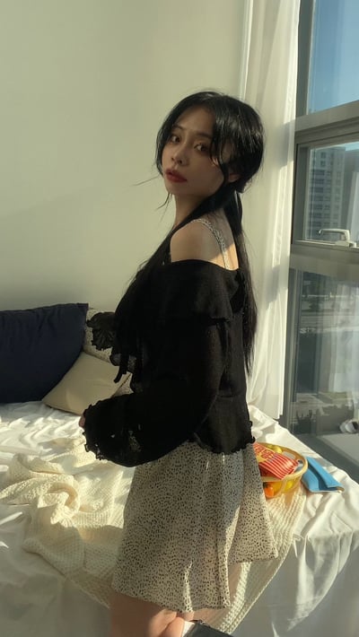 ROMANCE- 大荷葉邊浪漫 防曬罩衫上衣3