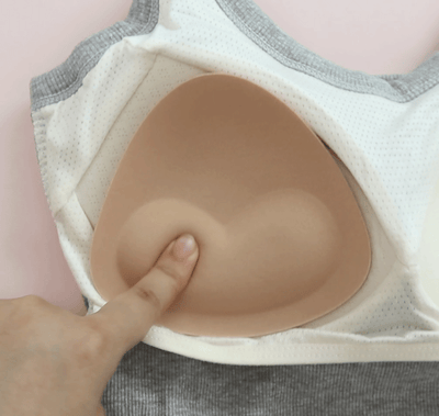 韓國 貼在衣物上的 外擴集中 胸貼9