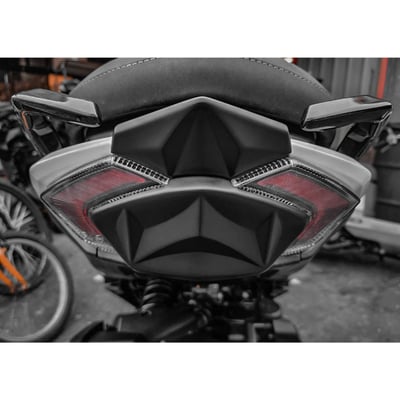 《冠威》SYM MMBCU 曼巴毒刺尖尾 造型尾翼尾蓋 上下寬體套件 黏貼式ABS材質 素材噴漆系列6