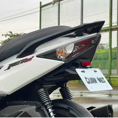 《冠威》快速出貨 ▲贈送牌照燈、反光片▲  JET通用短牌架 ABS強化版 JETS SR SL 1585