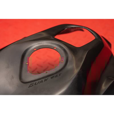 《冠威》Gsx-S150 S魯加大油箱罩3