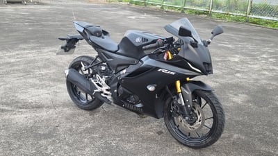 R15v4 Strike攻擊者油箱罩 官網早鳥預購中8