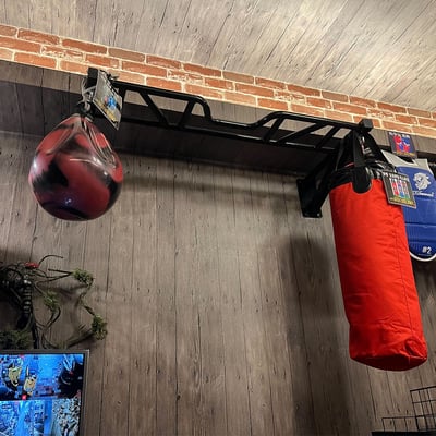 ~子甄彣璟~拳擊沙包架 沙袋架 水球架 門上牆體單杠 引體向上 攀爬架 單杆家用健身器7