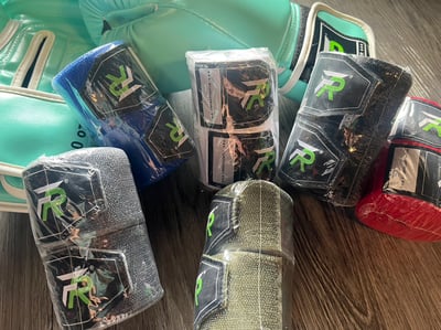 ~子甄彣璟~新款-FRISKY 3米跟5米 彈力 拳擊 搏擊 散打 纏手帶 綁手帶 護手帶 繃帶 手綁帶 纏帶 泰拳 運動健身(複製)6