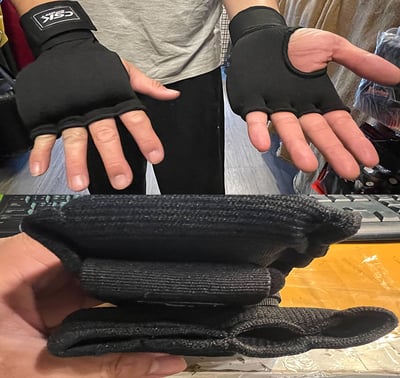 ~子甄彣璟~CSK懶人快速纏手帶 凝膠手套 半指拳套 護手布 拳鋒 護拳鋒 拳擊 護手套 格鬥 散打 泰拳 護具 搏擊 拳鋒套 健身運動3