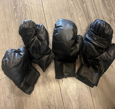 ~子甄彣璟~1雙價格-拳套 成人拳擊 兒童拳擊 親子拳擊手套 拳擊練習 搏擊 散打 泰拳 格鬥 運動健身 打沙袋8