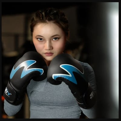 ~子甄彣璟~BN 攀登者系列 拳擊手套 拳套 拳擊手套 搏擊 手套 散打 泰拳 格鬥 散打 健身 運動 武術3