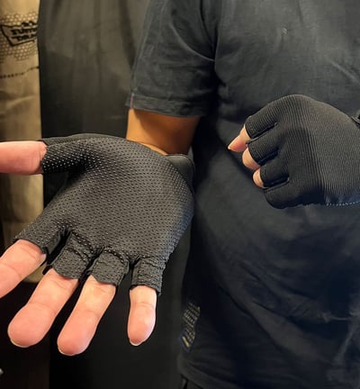 ~子甄彣璟~戰術手套 自行車 騎行手套 戰術半指手套 格鬥手套  軍迷作戰 海豹手套 戰慄 CS 生存遊戲4