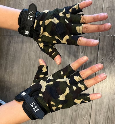 ~子甄彣璟~戰術手套 自行車 騎行手套 戰術半指手套 格鬥手套  軍迷作戰 海豹手套 戰慄 CS 生存遊戲2