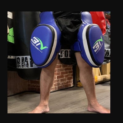 ~子甄彣璟~加厚款 BN護大腿靶 拳擊 護腿 泰拳 格鬥 散打 搏擊 護腳 運動護具 護具 側踢 對抗訓練(單個價格)8