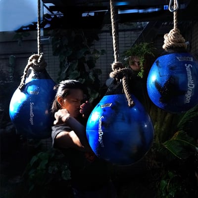 ~子甄彣璟~summitdragon注水沙袋 水沙包 水袋 水球 拳擊 搏擊格鬥 泰拳散打 跆拳道 空手道 健身運動~子甄彣璟~summitdragon注水沙袋 水沙包 水袋 水球 拳擊 搏擊格鬥 泰拳散打 跆拳道 空手道 健身運動6