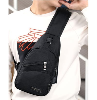 ~子甄彣璟~側背包Mei斜挎包 多功能大容量 斜背包 胸包 旅行包 防潑水 背包 錢包 單肩包 側肩包2