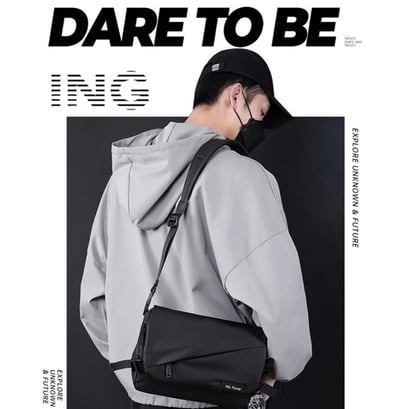 ~子甄彣璟~側背包1100-31 郵差包 多功能大容量 斜背包 斜挎包 旅行包 防潑水 背包 錢包 單肩包 側肩包1