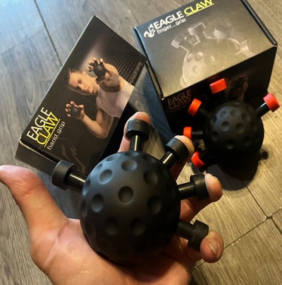 ~子甄彣璟~鷹爪握力器 指力器 抓力器 握力器 復健 手指運動 訓練 健身 扳手腕 腕力器 臂力器1