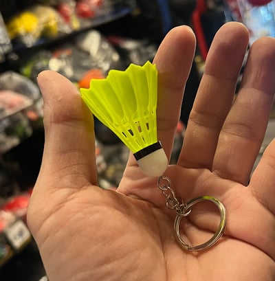~子甄彣璟~羽毛球鑰匙圈 鑰匙扣 吊飾 羽球吊飾 紀念品 運動 羽毛球鑰匙扣 飾品 鑰匙掛件 生日禮物9