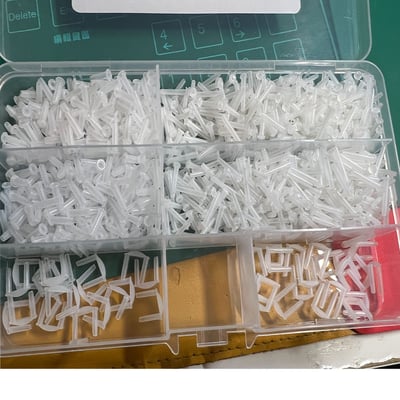 ~子甄彣璟~羽毛球拍護線管 線釘 羽拍護線釘 護線管 釘邊壓喇叭口鉗 取釘器 斜口鉗 轉釘器 護線管釘 1