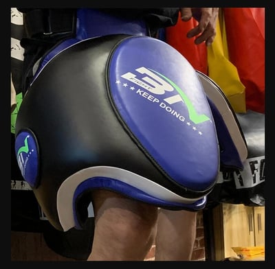 ~子甄彣璟~加厚款 BN護大腿靶 拳擊 護腿 泰拳 格鬥 散打 搏擊 護腳 運動護具 護具 側踢 對抗訓練(單個價格)1