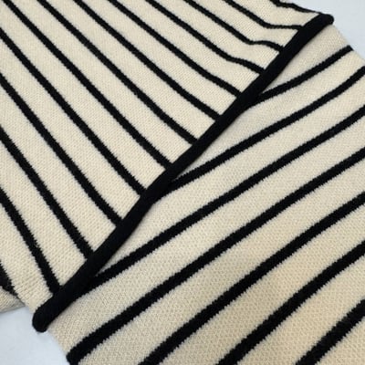 立體滾條袖撞色條紋紋寬鬆針織*2色 B1194013