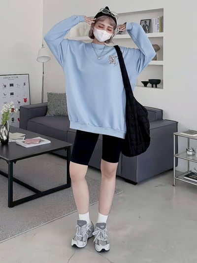 極簡百搭單邊英文字母大學T*3色 KB6592