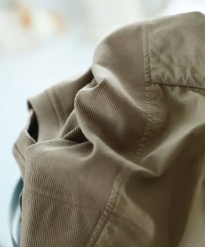 簡約俐落拼接抽繩上衣*3色 K828515