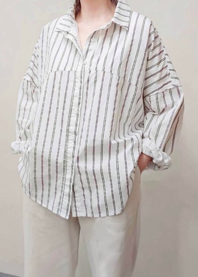 立體剪裁側壓褶造型襯衫*2色 K0859982