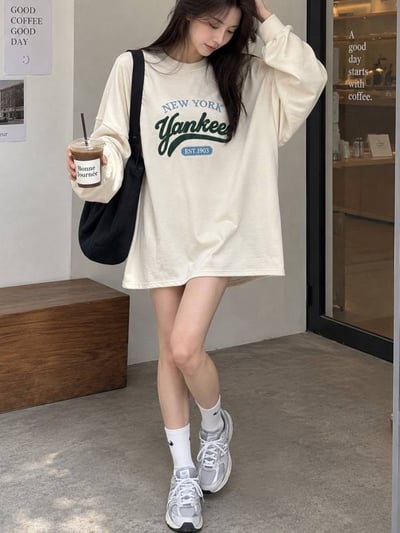 美式復古紐約字母刺繡寬鬆長版大T *4色 B1265303