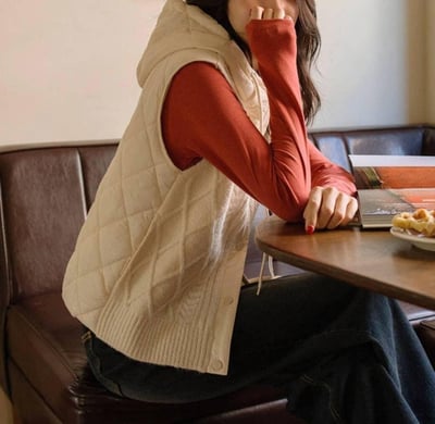 【SALE商品】菱格紋針織拼接鋪棉連帽背心*4色 KB91250908