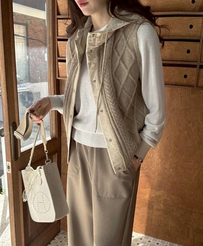 【SALE商品】菱格紋針織拼接鋪棉連帽背心*4色 KB91250904