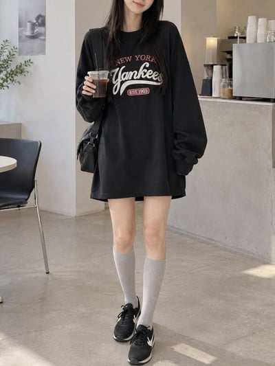 美式復古紐約字母刺繡寬鬆長版大T *4色 B12653015