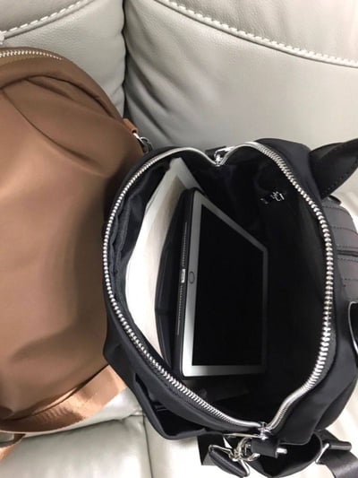 質感極簡防水尼龍後背包*1色 KB1020985