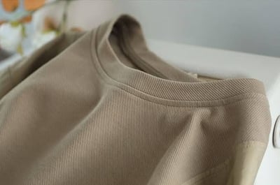 簡約俐落拼接抽繩上衣*3色 K828513