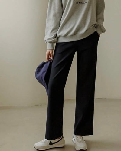 【SALE商品】挺版顯瘦小直筒修飾寬褲*1色 K980797