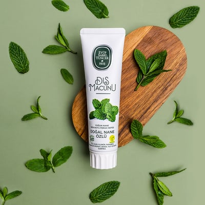 天然薄荷萃取牙膏2