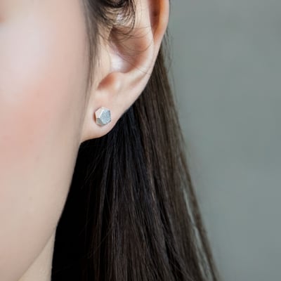 925銀 五角立體拉絲耳飾2