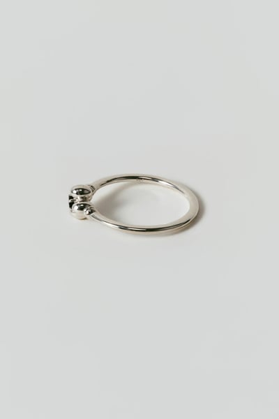 【 BRKUMO 】flower ring / 04 Onyx｜黑瑪瑙花朵戒指2