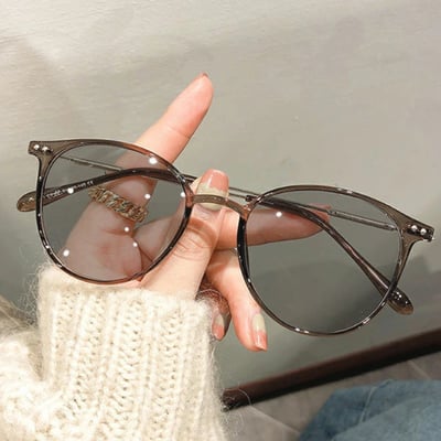 【日系品牌 】紫外線自動變色的UV調光太陽眼鏡10