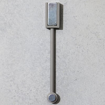 【日本3COINS】and us磁力指甲凝膠棒專用磁鐵棒1